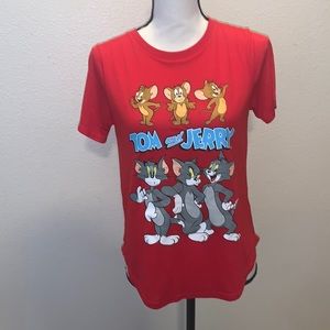 Tom & Jerry red juniors medium short sleeve shirt